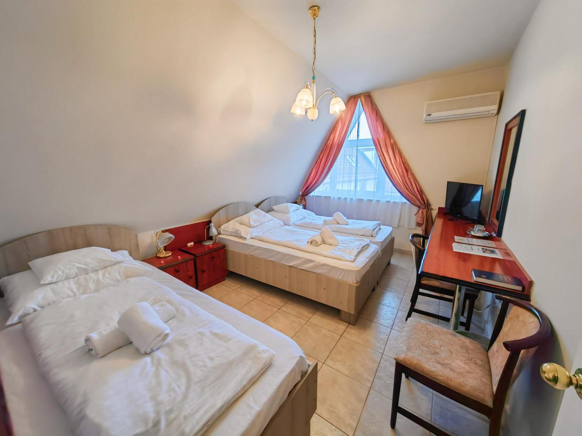 Nora Hotel Hajdúszoboszló Dış mekan fotoğraf